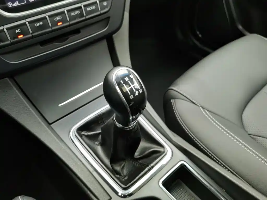 Geely Emgrand — миниатюра 13