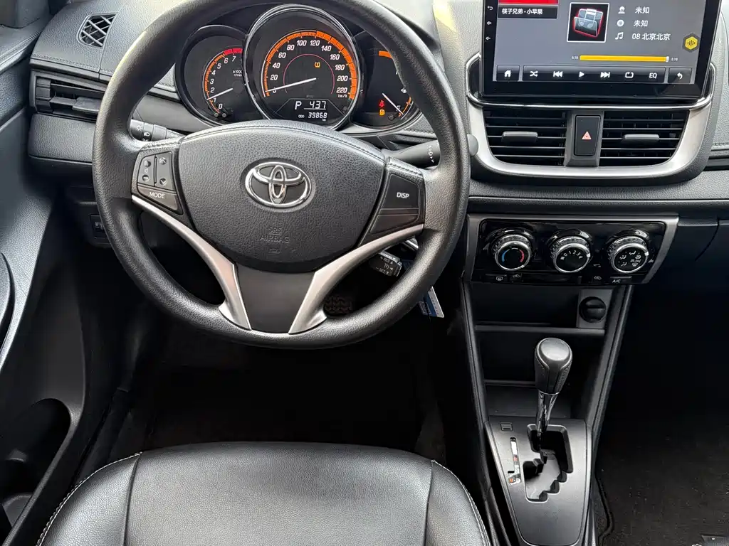 TOYOTA YARIS L TO ENJOY