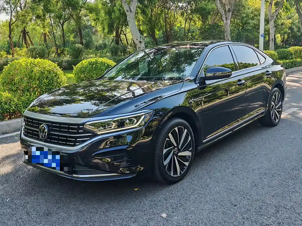 Volkswagen Passat 2024 380TSI Dragon Shine Edition