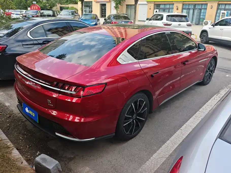 BYD Han — миниатюра 3