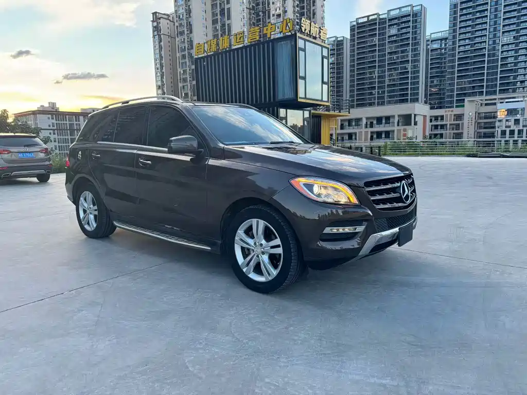 Mercedes-Benz M-Class — миниатюра 3