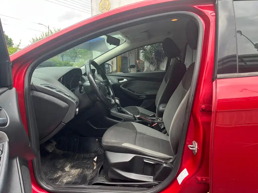 Ford Focus — миниатюра 9