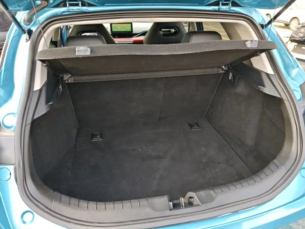 Geely Emgrand S — миниатюра 19