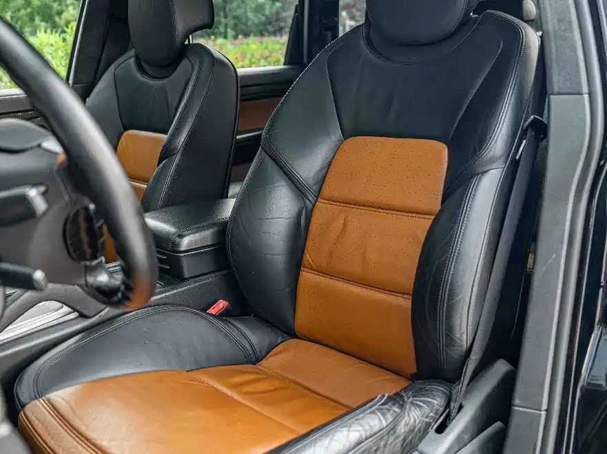 Porsche Cayenne — миниатюра 11