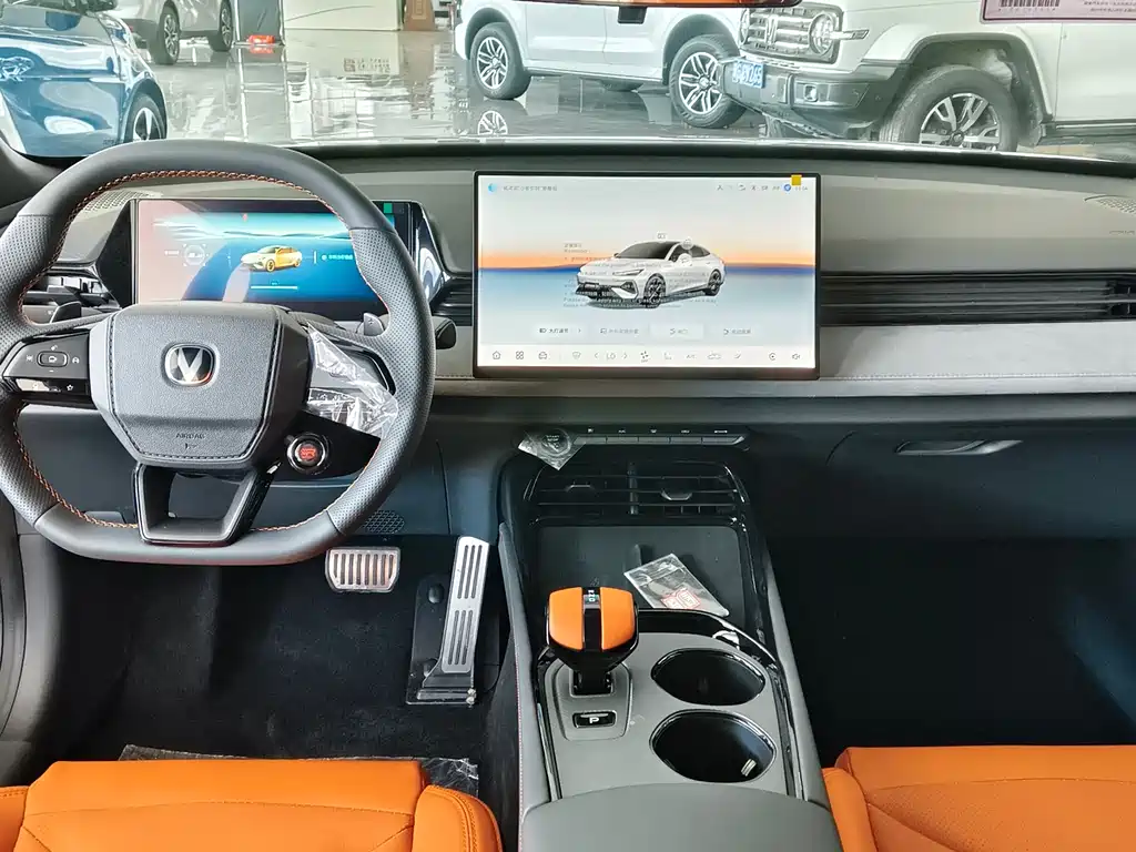 Changan UNI-V 2025 1.5T 500Bar Luxury Sport