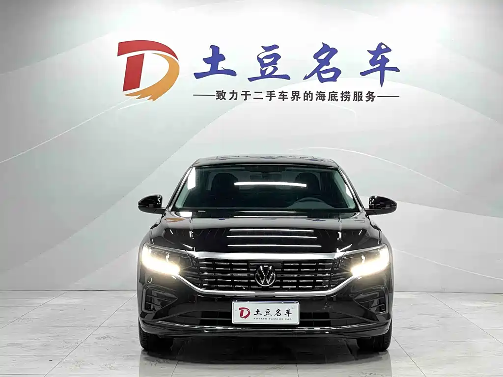 Volkswagen Passat 2023 280TSI Elite