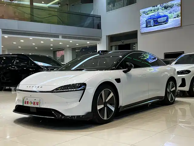 AITO WISDOM WORLD S7 2024