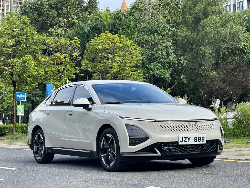 Wuling Xingguang — миниатюра 3