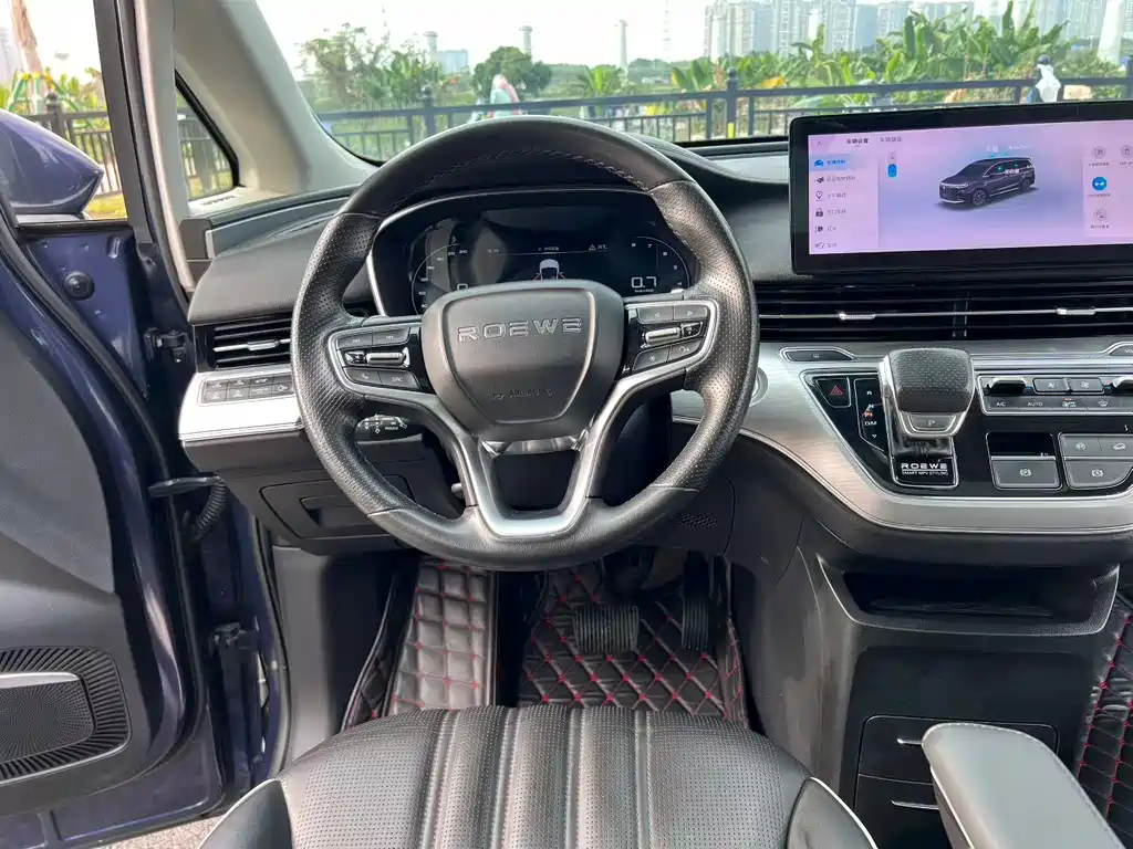Roewe iMAX8 2021 400TGI Supreme