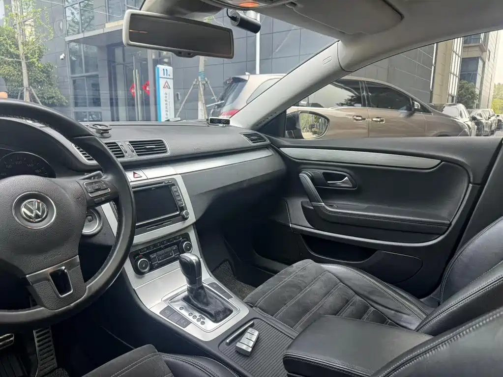 Volkswagen CC — миниатюра 17