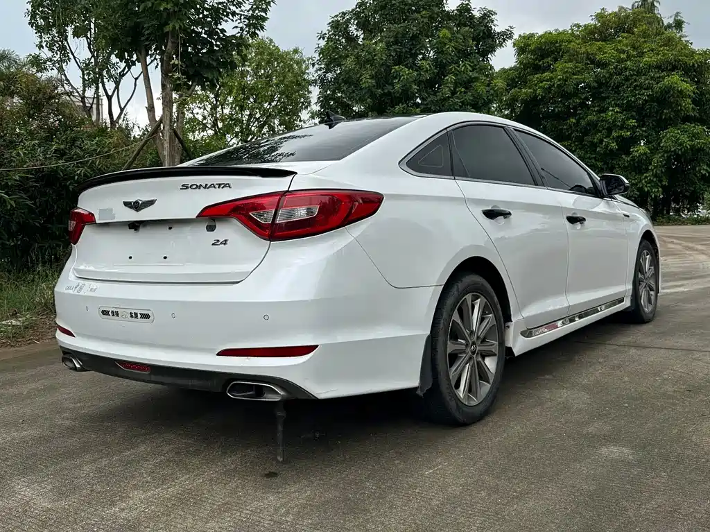 Hyundai Sonata — миниатюра 4