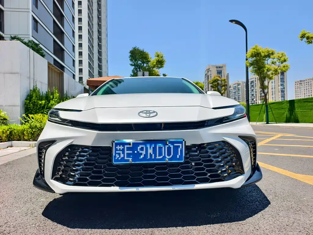 Toyota Camry 2026 2.0HSE Sport Lite