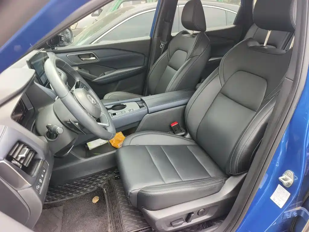Nissan Qashqai — миниатюра 8