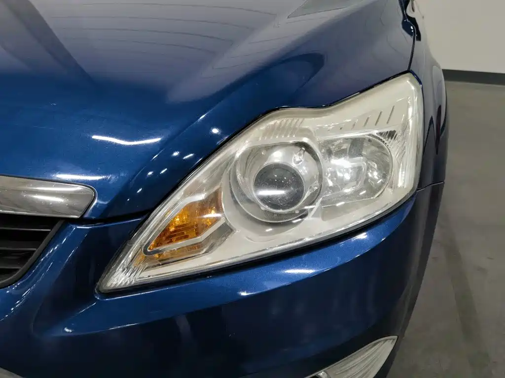 Ford Focus — миниатюра 7
