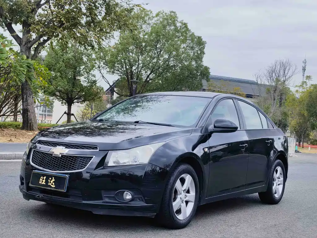 Купить Chevrolet Cruze