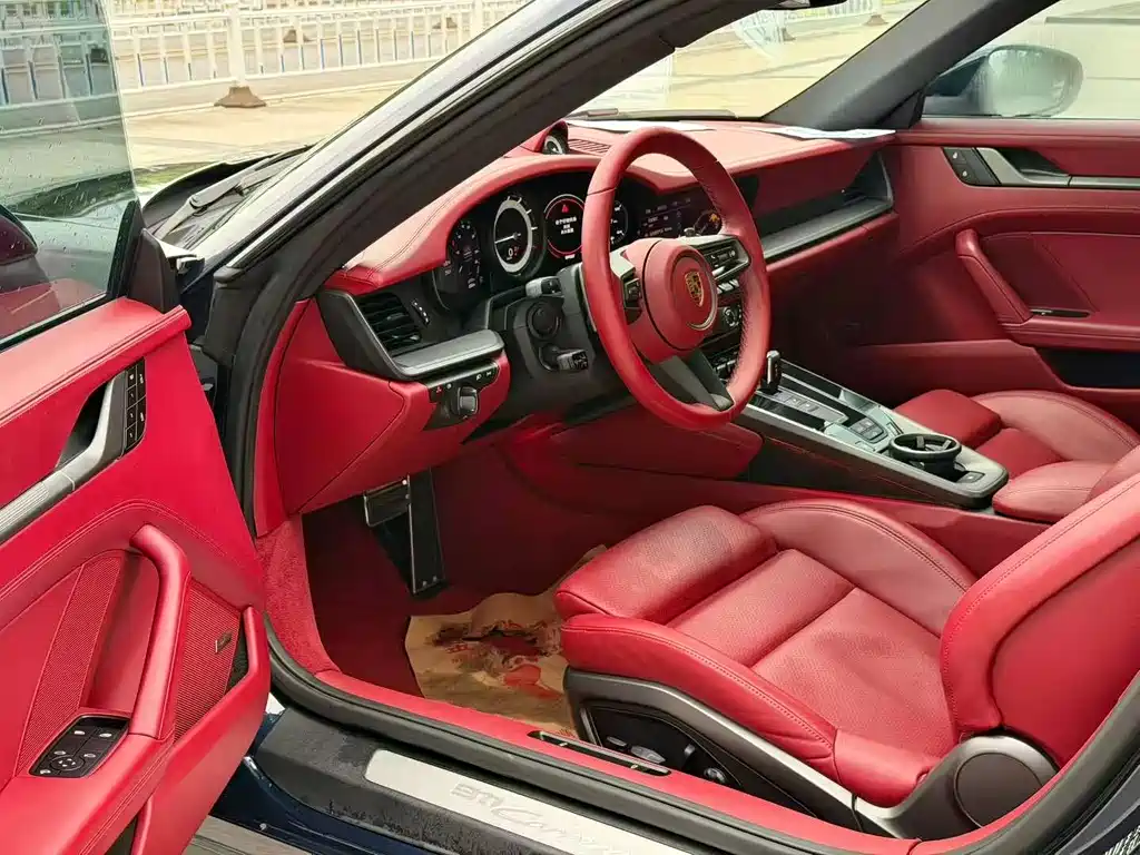 Porsche 911 2022 Carrera 3.0T