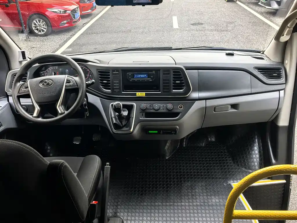 SAIC MAXUS XINTU V80