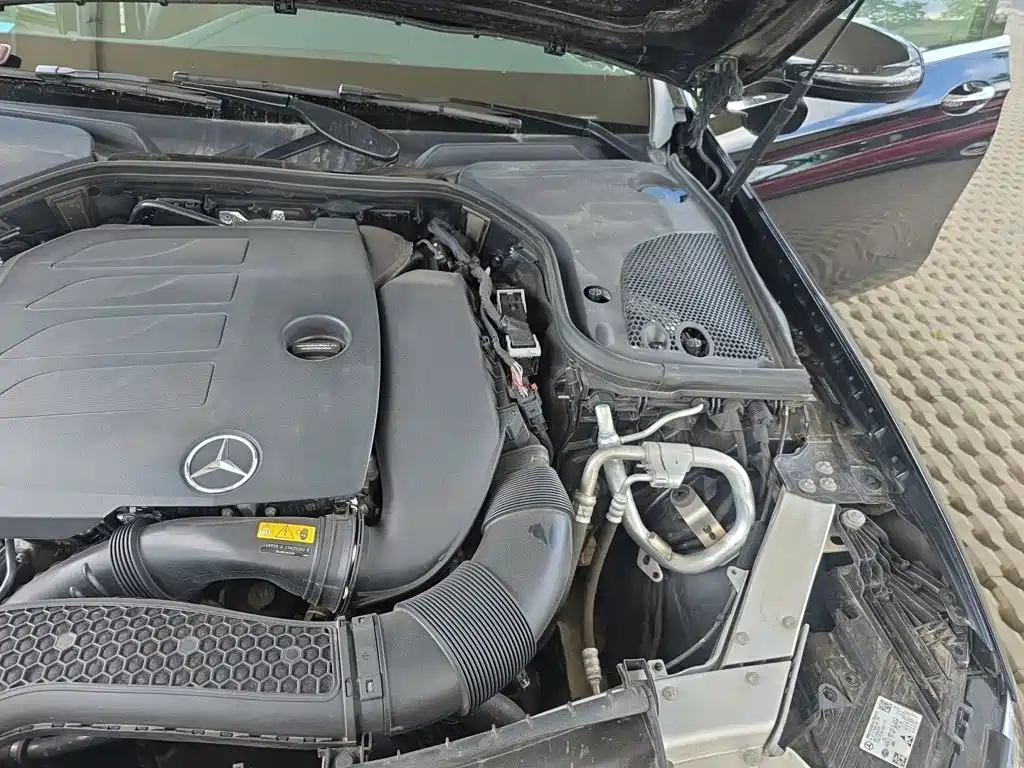 Mercedes-Benz E-Class — миниатюра 24