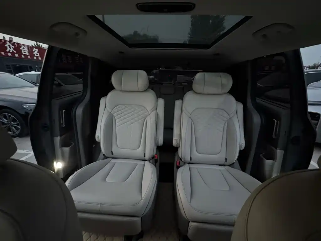 Hyundai Custo 2021 380TGDi Flagship TOP Premium