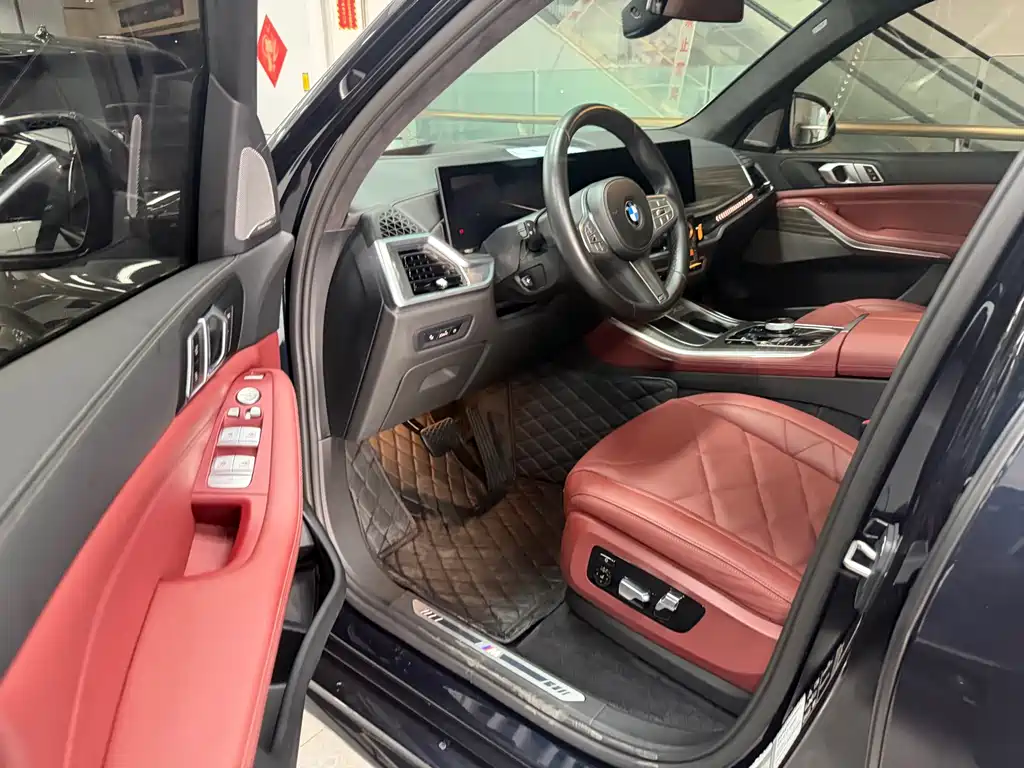 BMW X5 2023 xDrive 40Li M Sport