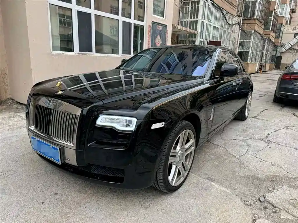 Купить Rolls-Royce Ghost