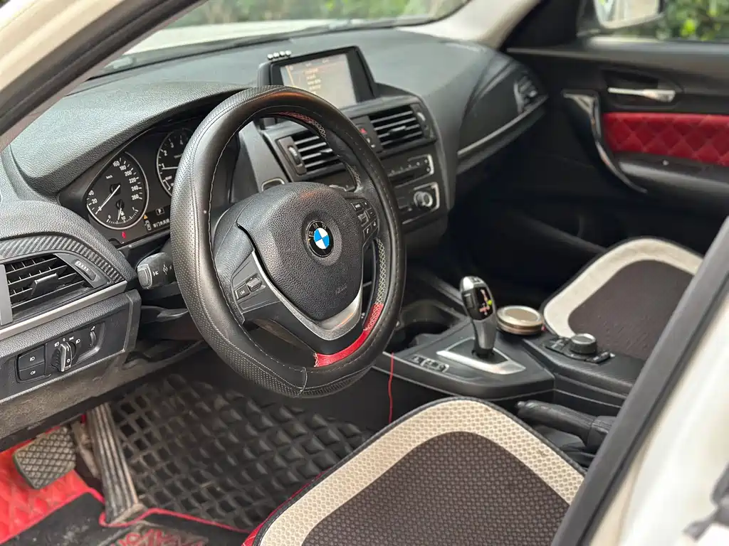 BMW 1 Series (Import) — миниатюра 7