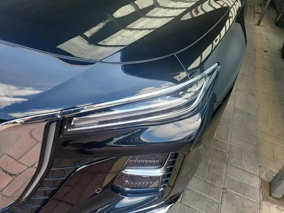 Hongqi Hongqi H5 — миниатюра 5