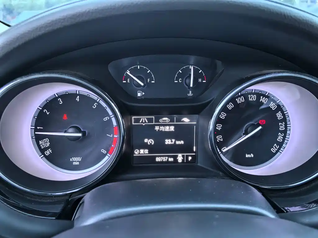 Buick Verano — миниатюра 25