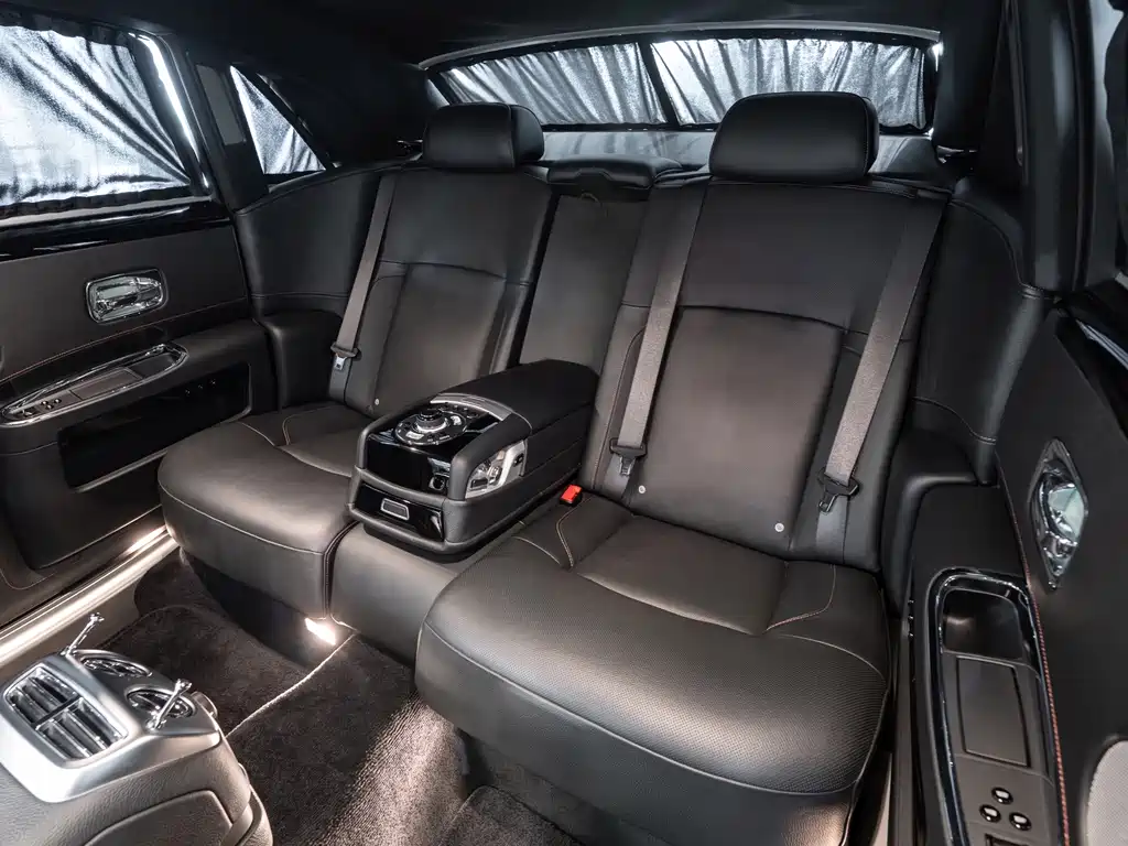 Rolls-Royce Ghost — миниатюра 14