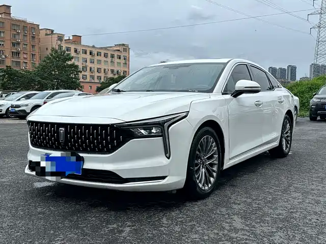 2023 Bestune B70