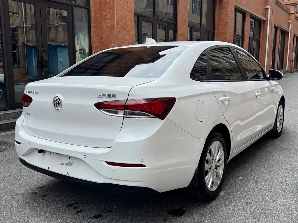 Buick Excelle — миниатюра 4