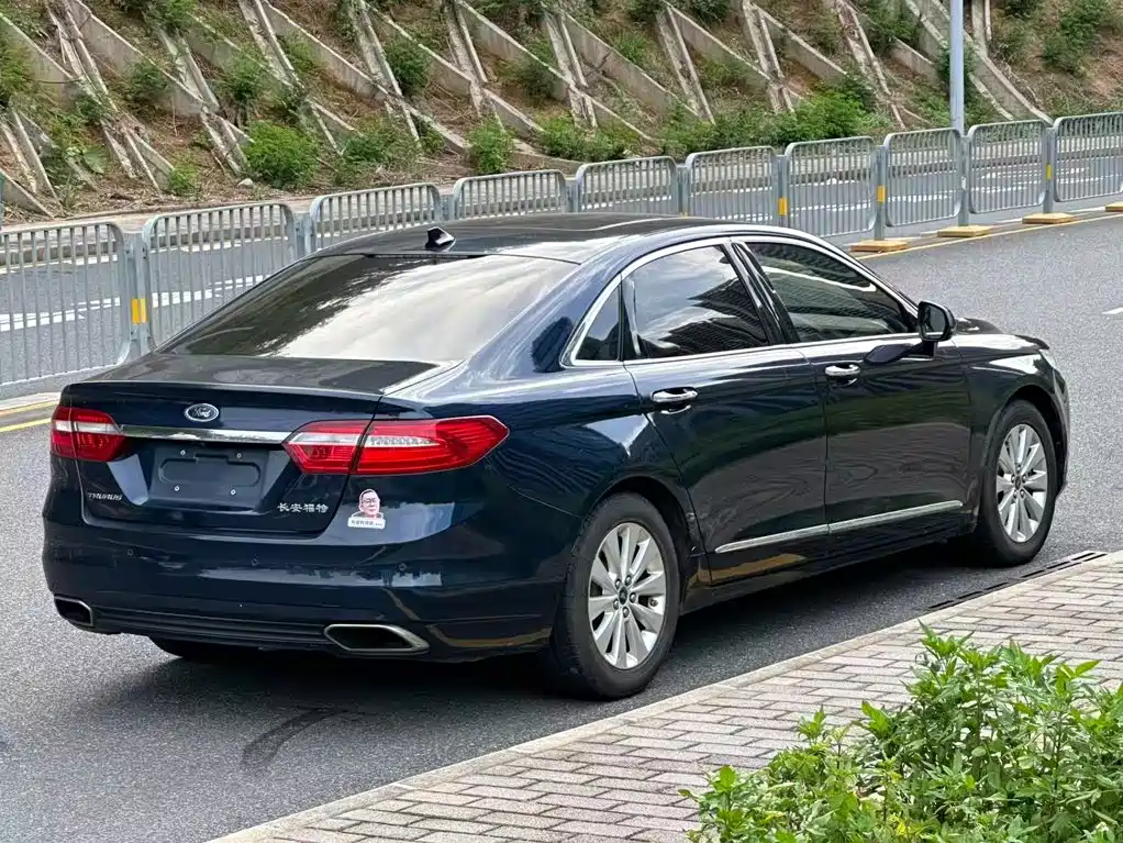 Ford Taurus 2017 EcoBoost 180 Luxury