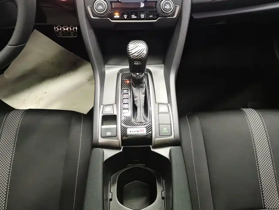 Honda Civic — миниатюра 16
