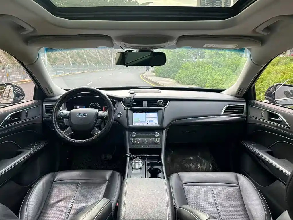 Ford Taurus 2017 EcoBoost 180 Luxury