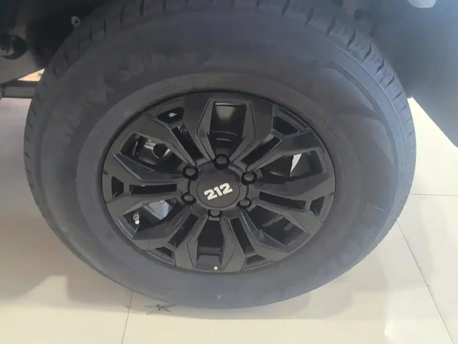 212 T01 2026 2.0T