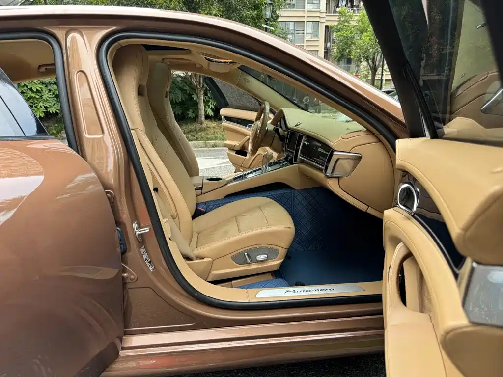 Porsche Panamera — миниатюра 13