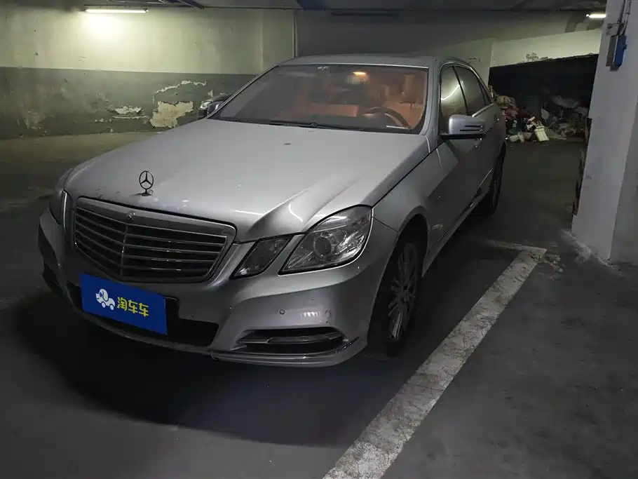 Mercedes-Benz E-Class 2012