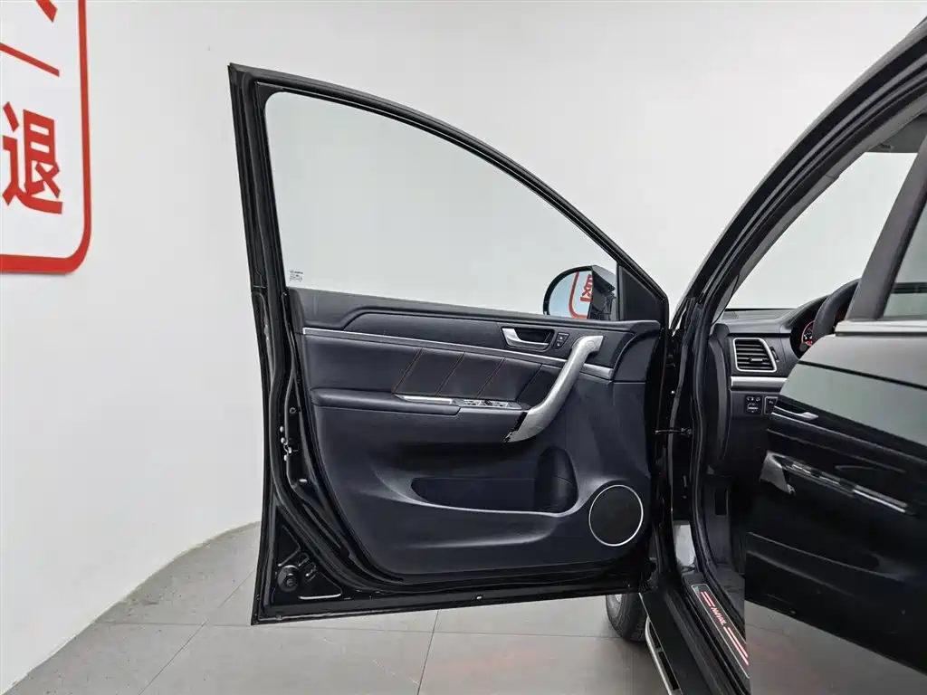 Haval H6 2015 Sport 1.5T AT Luxury