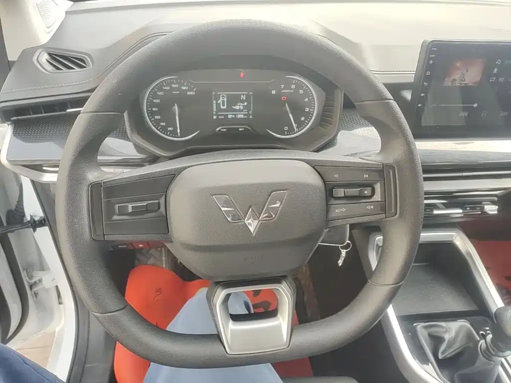 Wuling Jiachen — миниатюра 11