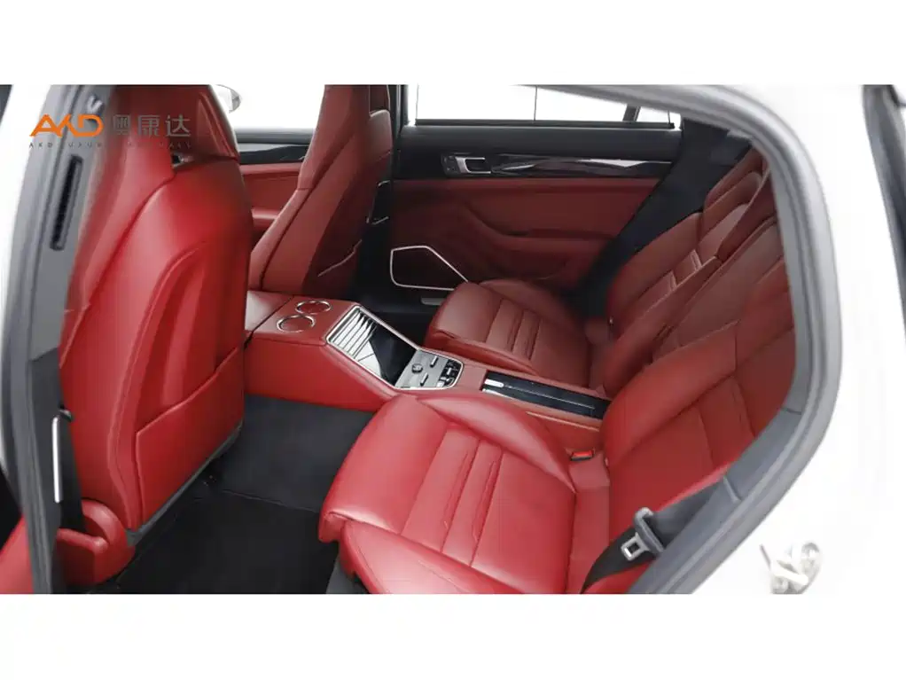 PORSCHE PANAMERA NEW ENERGY