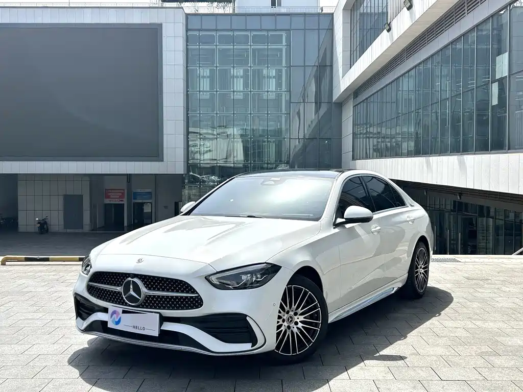 Mercedes-Benz C-Class 2025