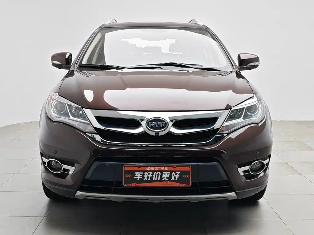 BYD S7 2016 2.0T AT Flagship Plus