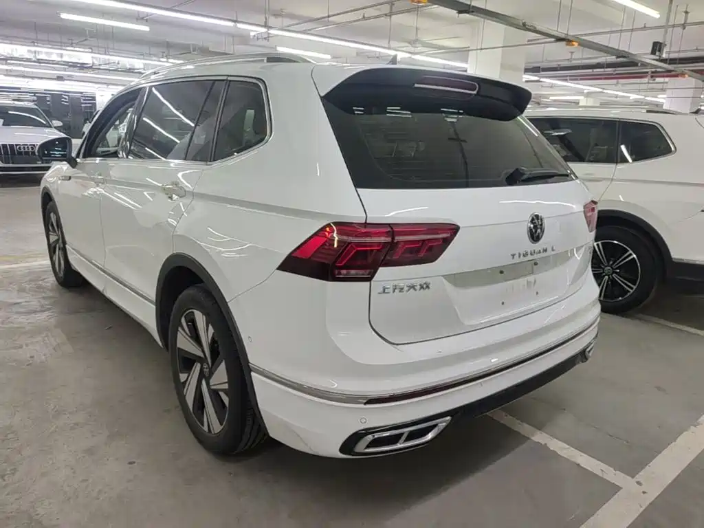 Volkswagen Tiguan L — миниатюра 5