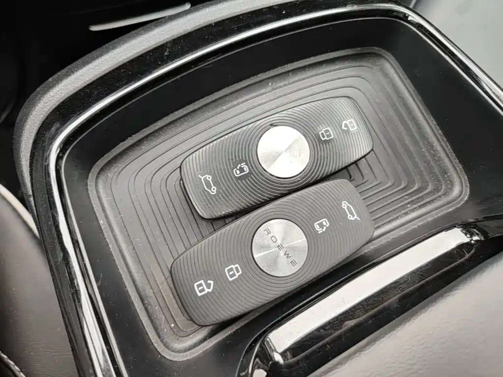Roewe iMAX8 — миниатюра 9