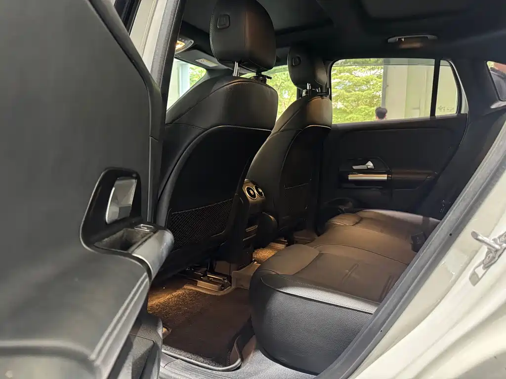 Mercedes-Benz EQA — миниатюра 5