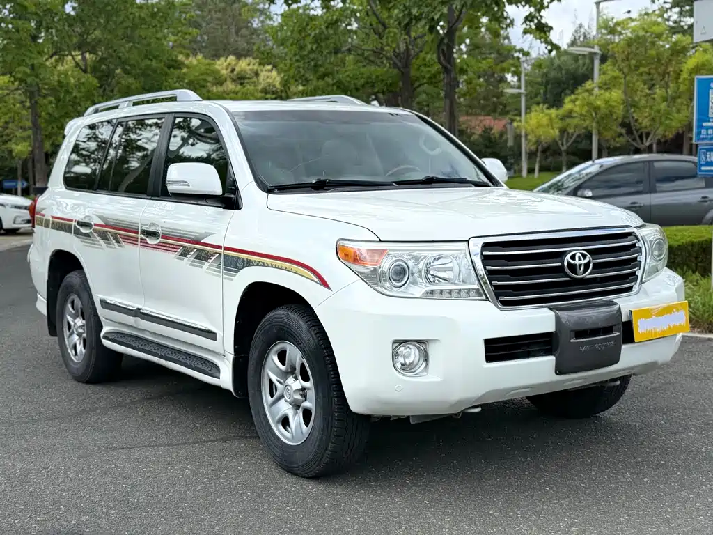 Toyota Land Cruiser — миниатюра 3