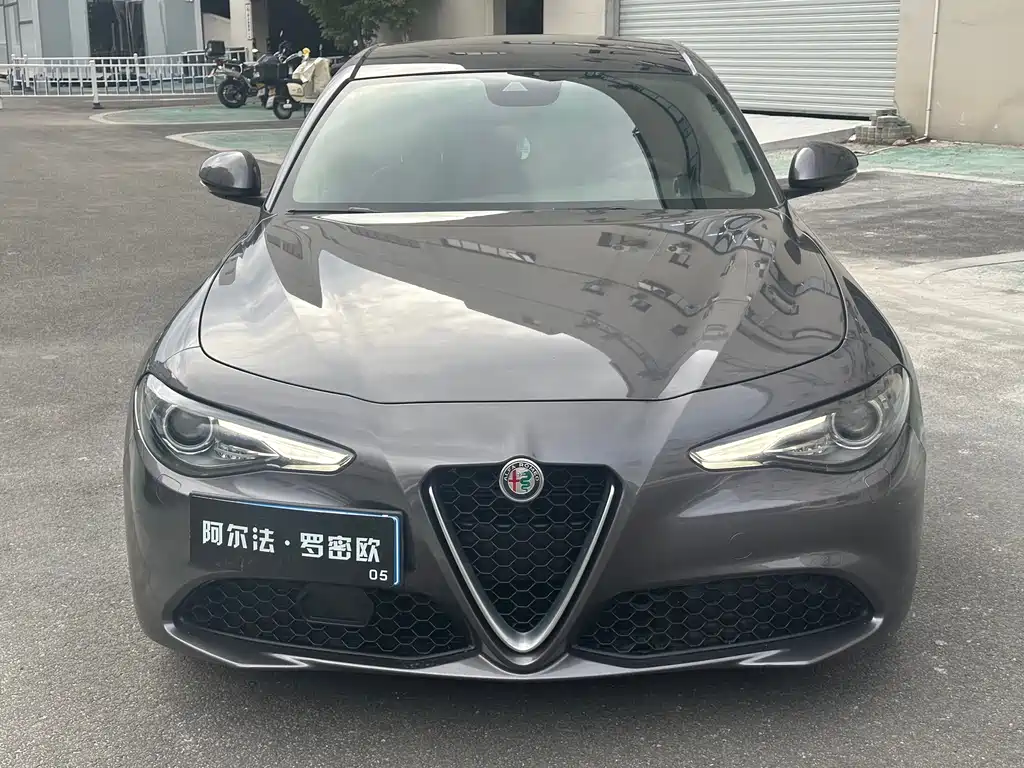 Alfa Romeo Giulia — миниатюра 2