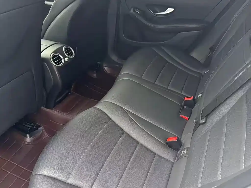 Mercedes-Benz GLC 2019 GLC 200 4MATIC SUV