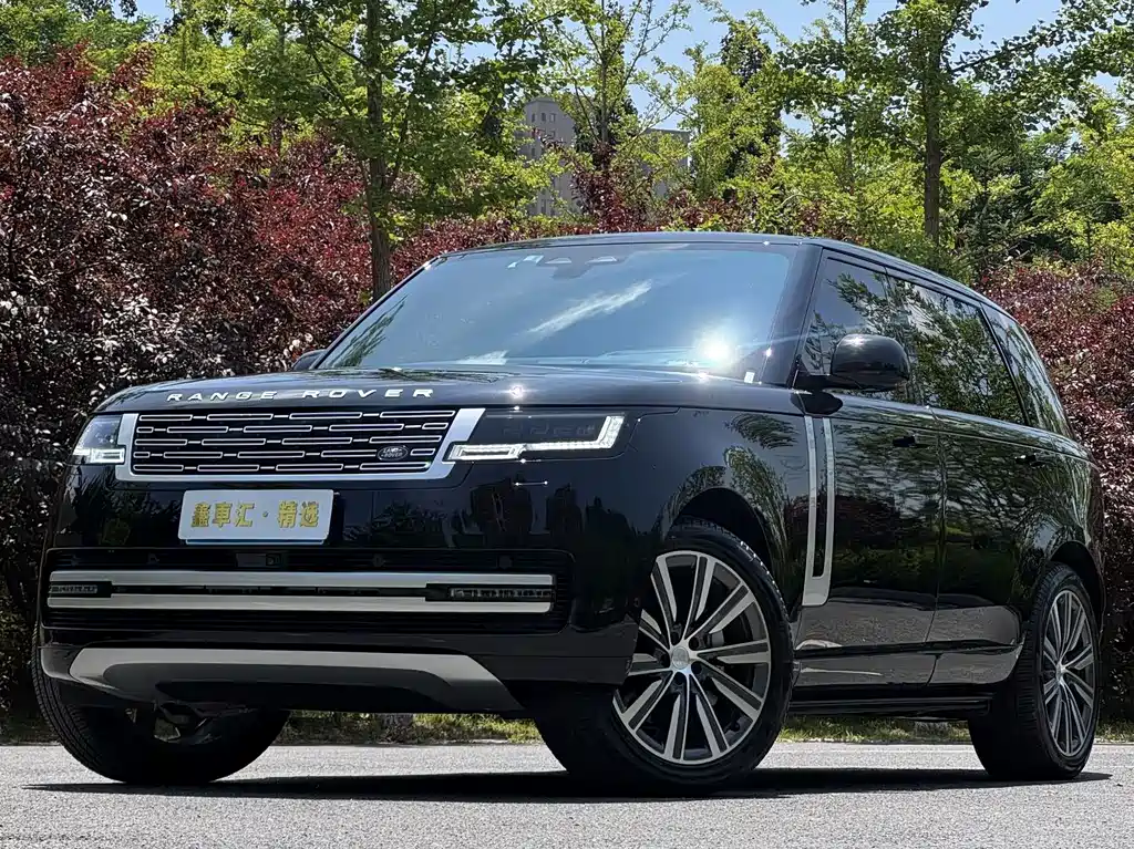 Land Rover Range Rover 2025 3.0 L6 400PS Long Wheelbase
