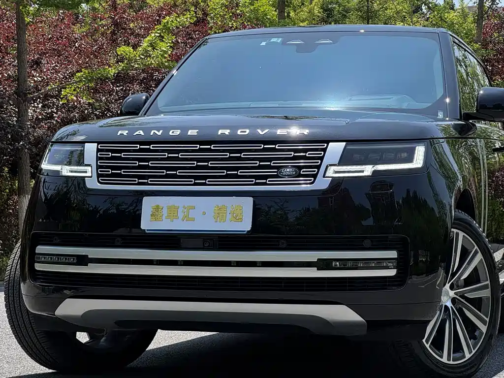 Land Rover Range Rover 2025 3.0 L6 400PS Long Wheelbase